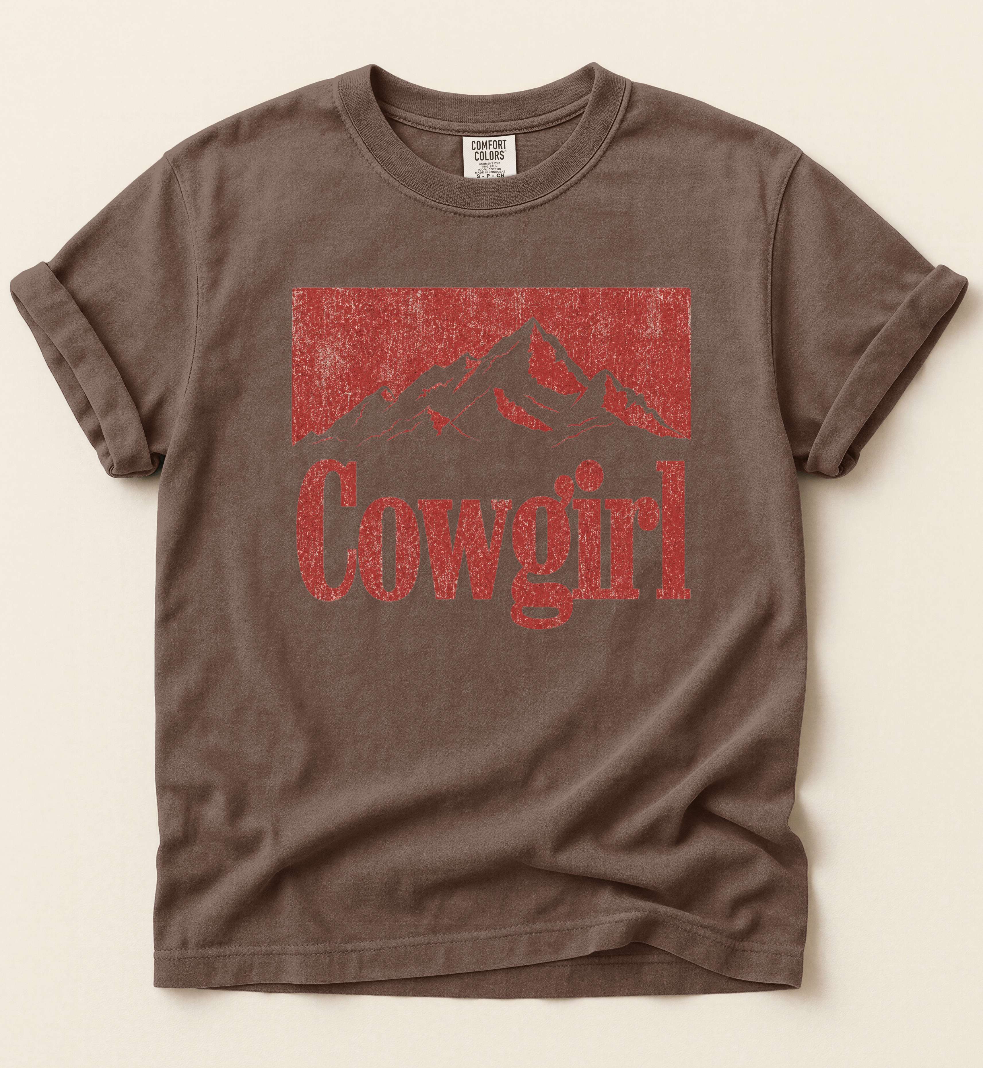 Cowgirl – Vintage Western Mountain Tee