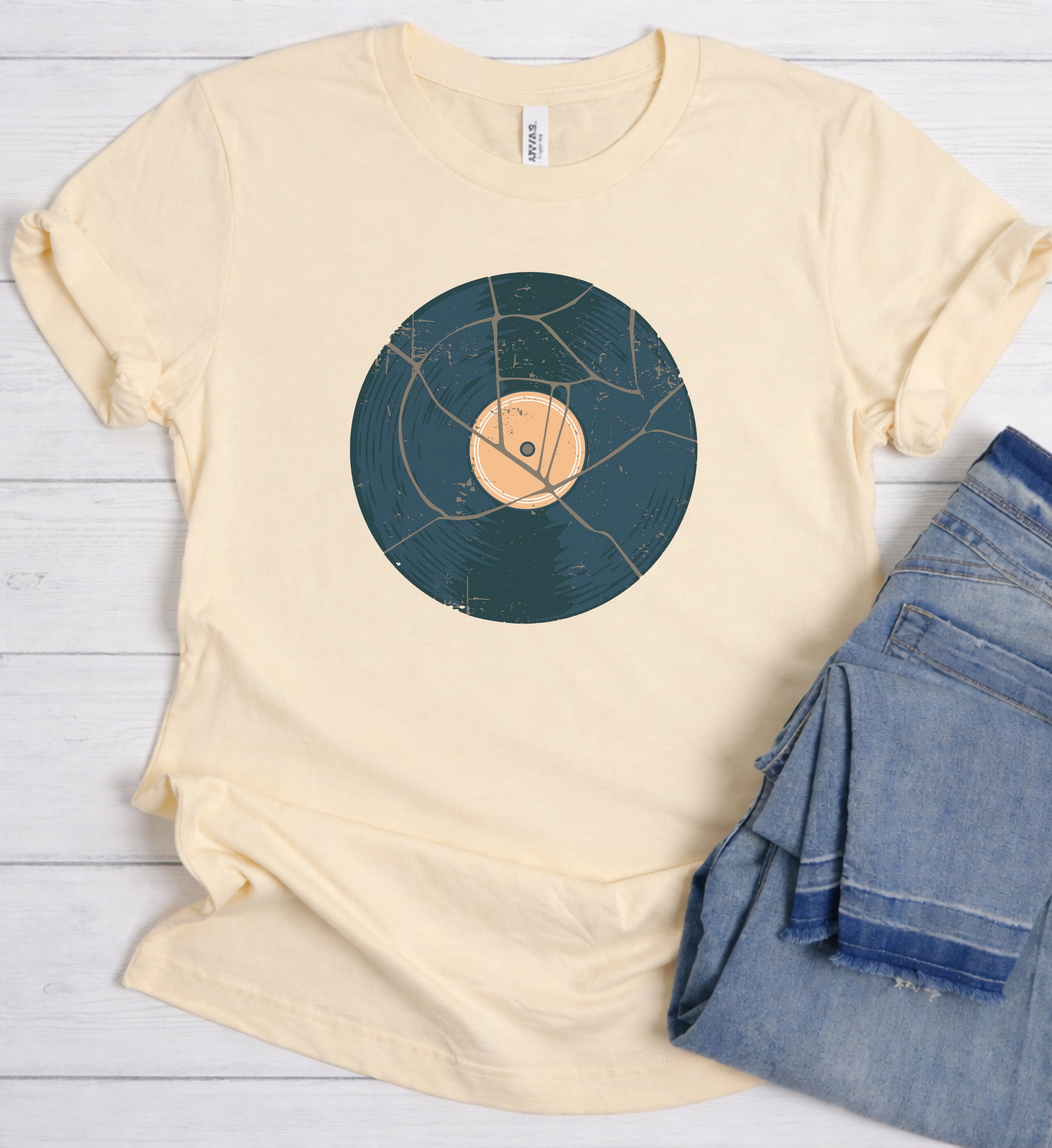 Vintage Vinyl Shirt – Retro Cracked Record Graphic Tee