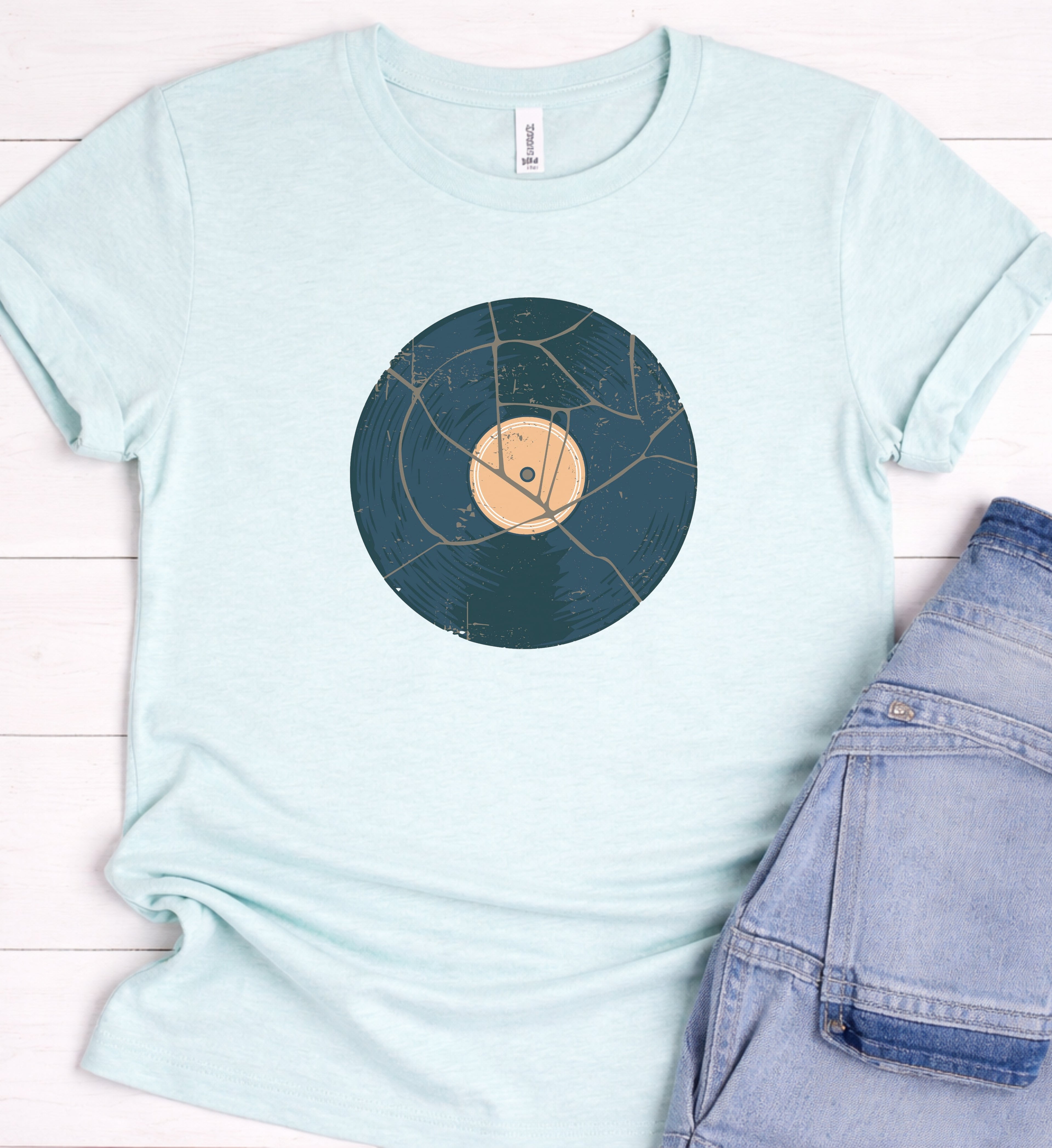 Vintage Vinyl Shirt – Retro Cracked Record Graphic Tee